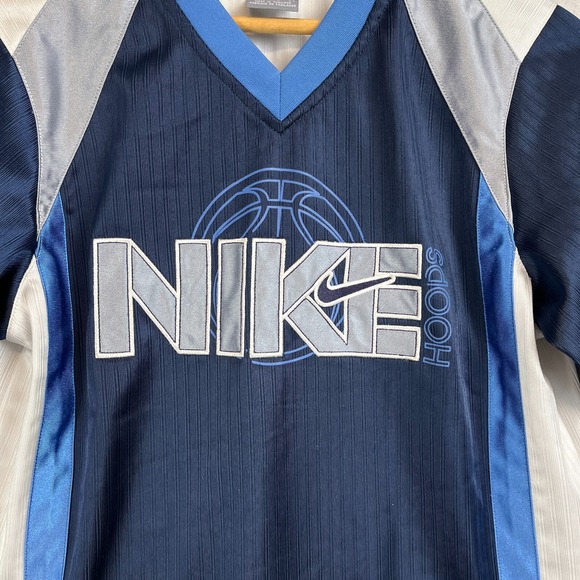 NIKE Hoops Vintage Silky Short Sleeve Basketball Warm Up Top Youth Boys Large - Picture 6 of 10